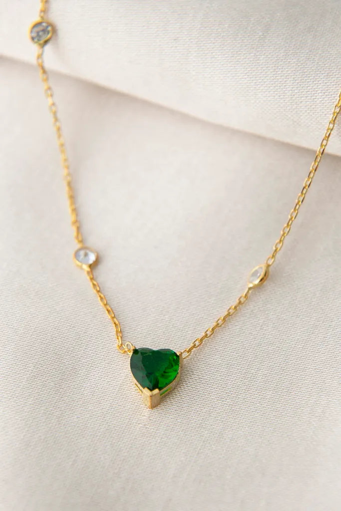 HEART NECKLACE