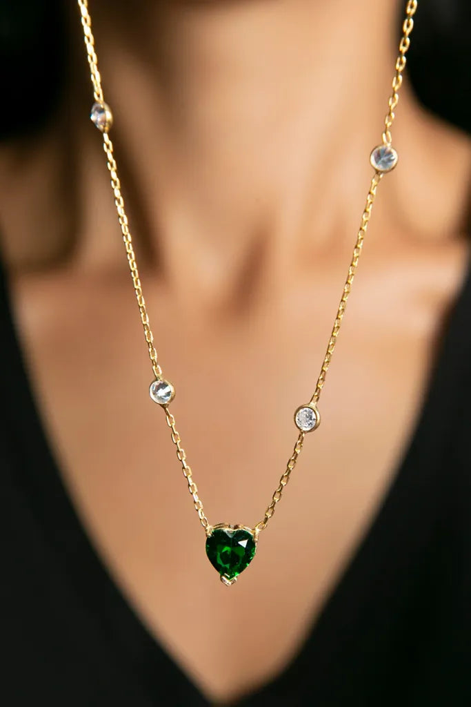 HEART NECKLACE