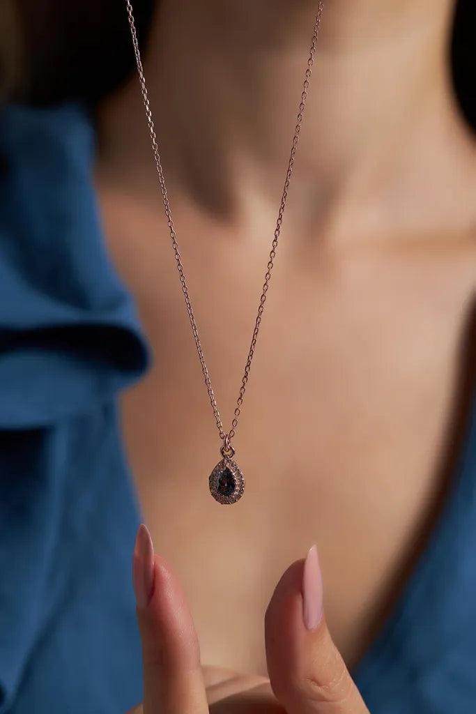 MYSTIC DROP HALSKETTE ROSEGOLD