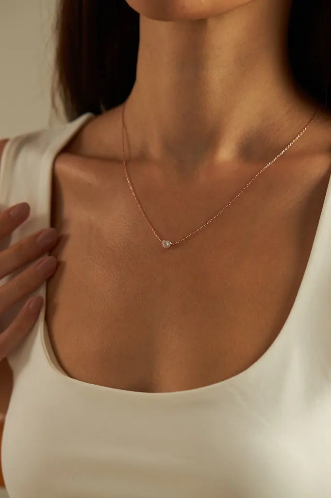 SINGLE CRYSTAL HALSKETTE