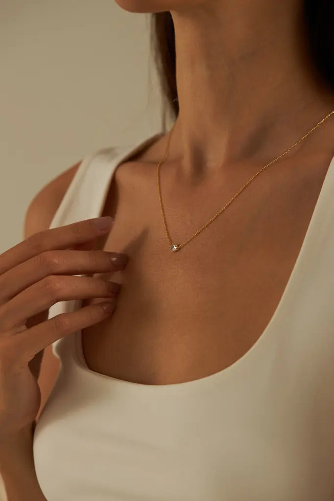 SINGLE CRYSTAL HALSKETTE