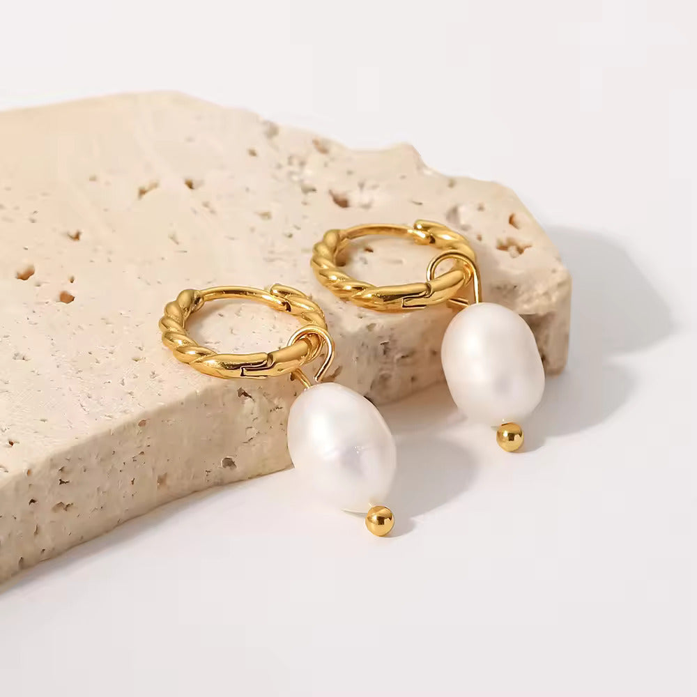 TWISTED PEARL HOOPS