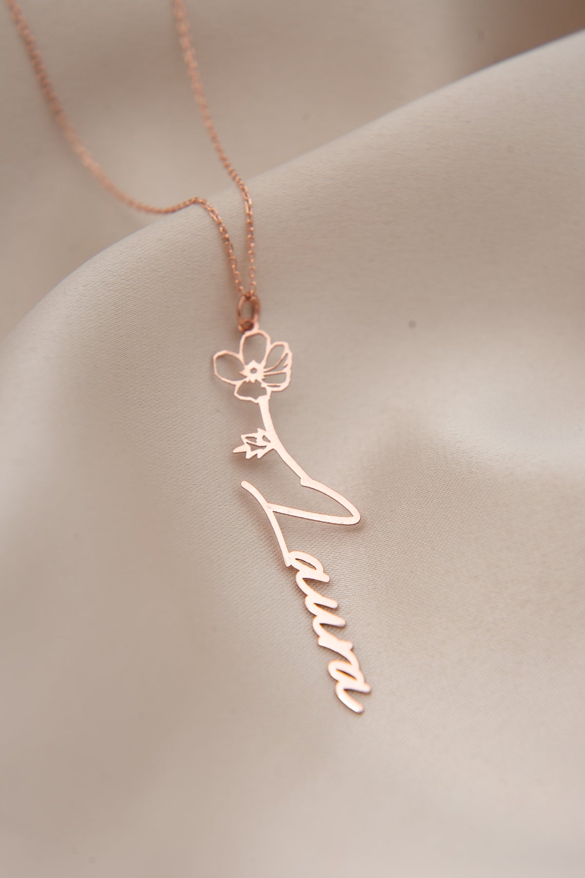 471292-halskette-birthflower-einzelstück