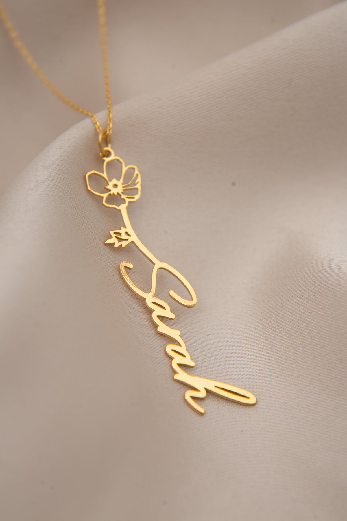 471291-halskette-birthflower-einzelstück