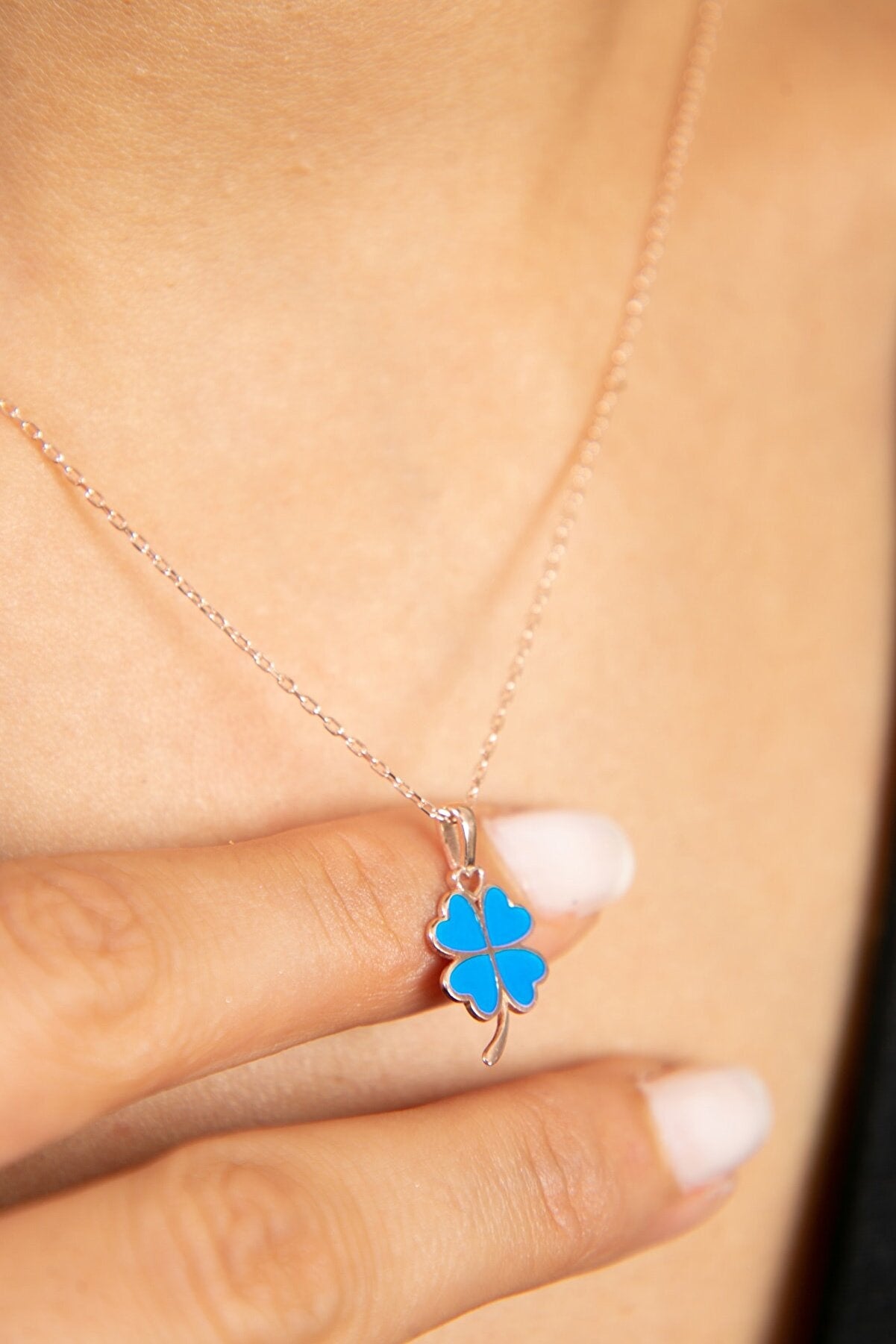 CLOVER KETTE BLAU