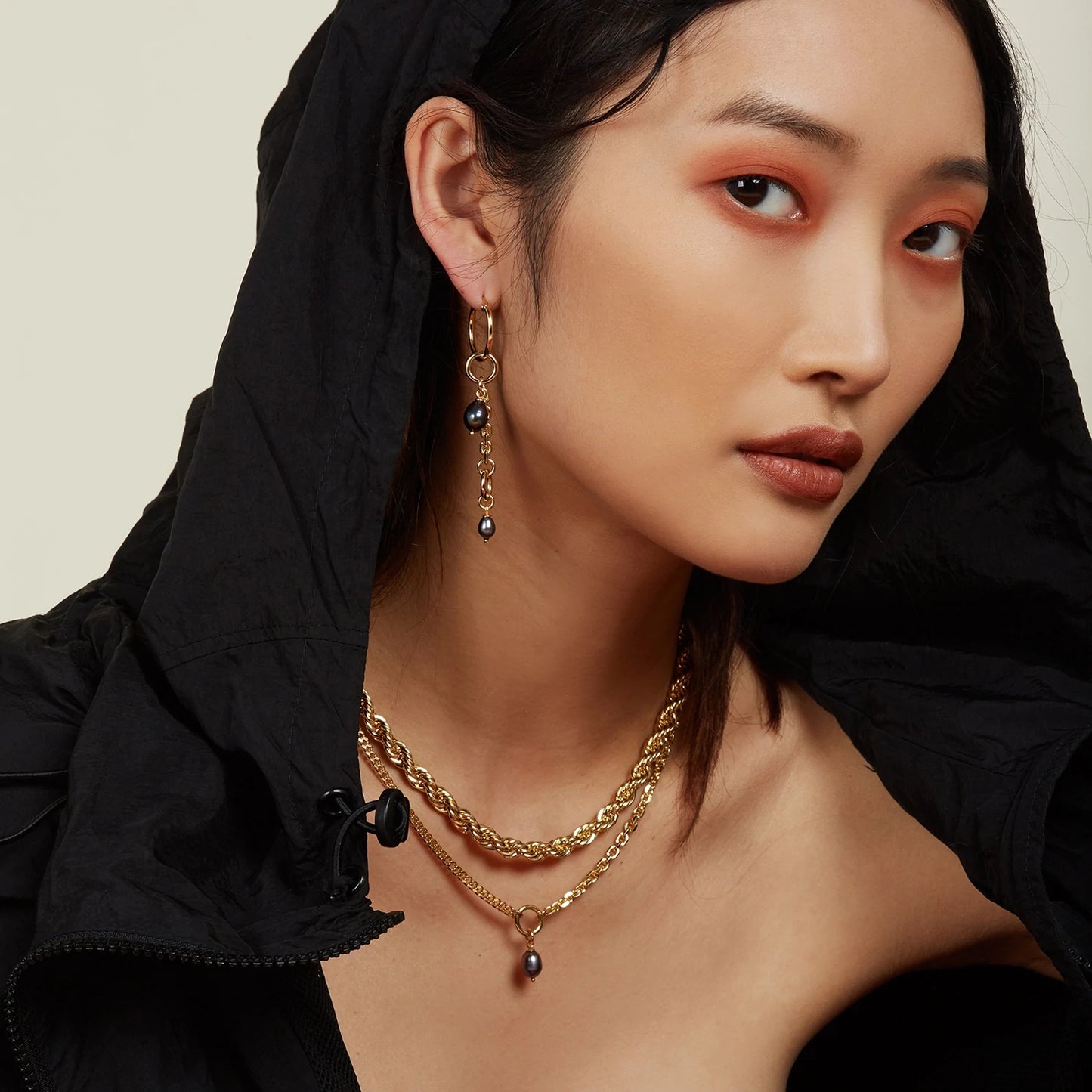 NIGHT PERLEN OHRRINGE